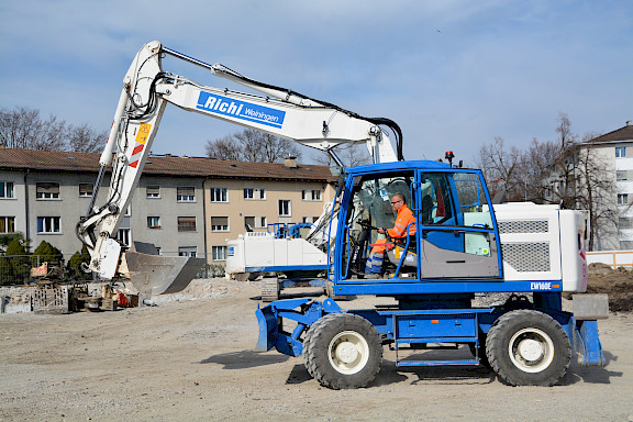 Volvo EW160E