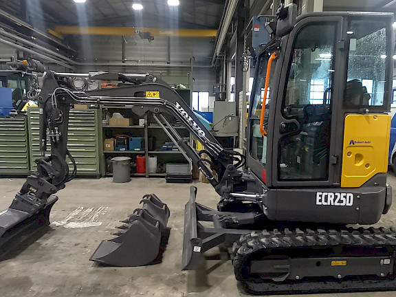 Volvo ECR25D