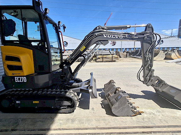 Volvo EC27D